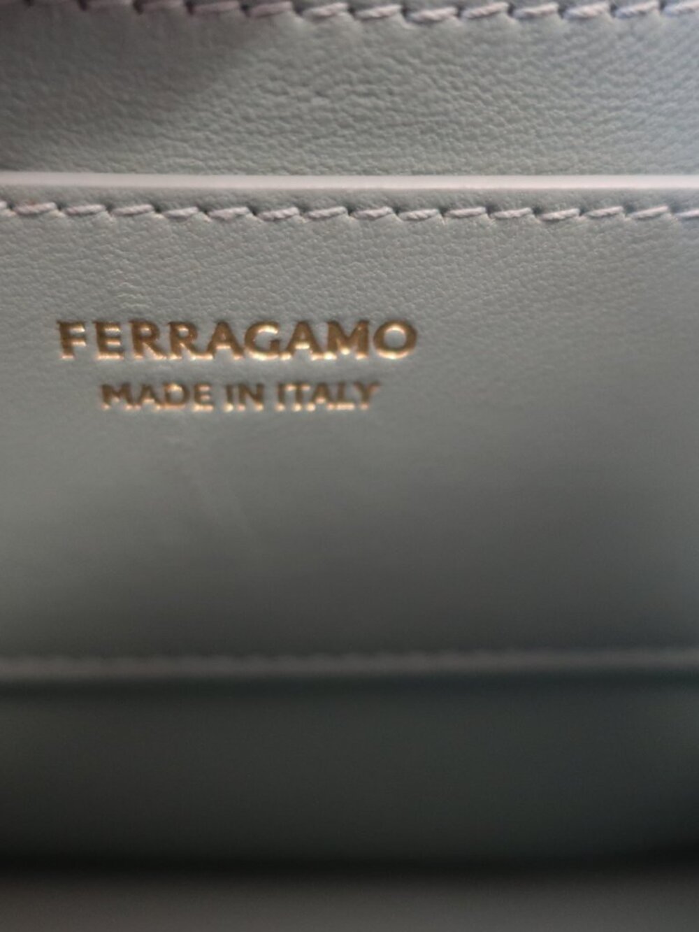 Women Ferragamo Fiamma Leather Light Green Shoulder Bag - Picture 11 of 12